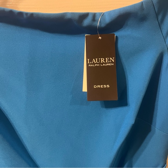 LAUREN RALPH LAUREN
Crepe Off-the-Shoulder Gown - Picture 6 of 6